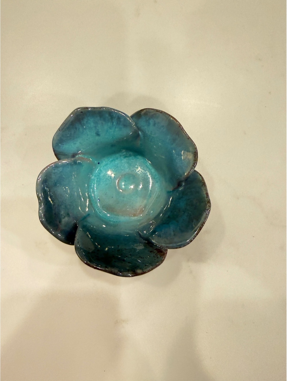Signed Roy Hamilton New York Hand-Thrown Ceramic Lotus Blossom Ring Dish